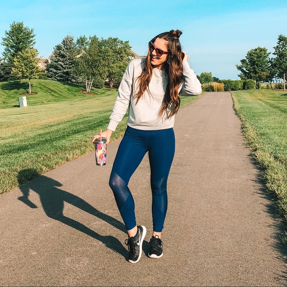 Fabletics- “Never Settle” Sweatshirt - image 3